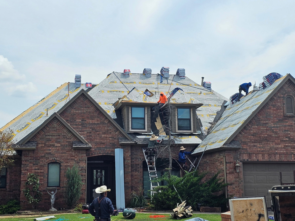 JayReevesRoofing_ResidentialRoofingContractorOKC20260123_293