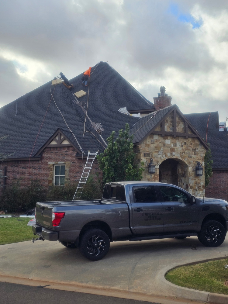 JayReevesRoofing_ResidentialRoofingContractorOKC20260123_299
